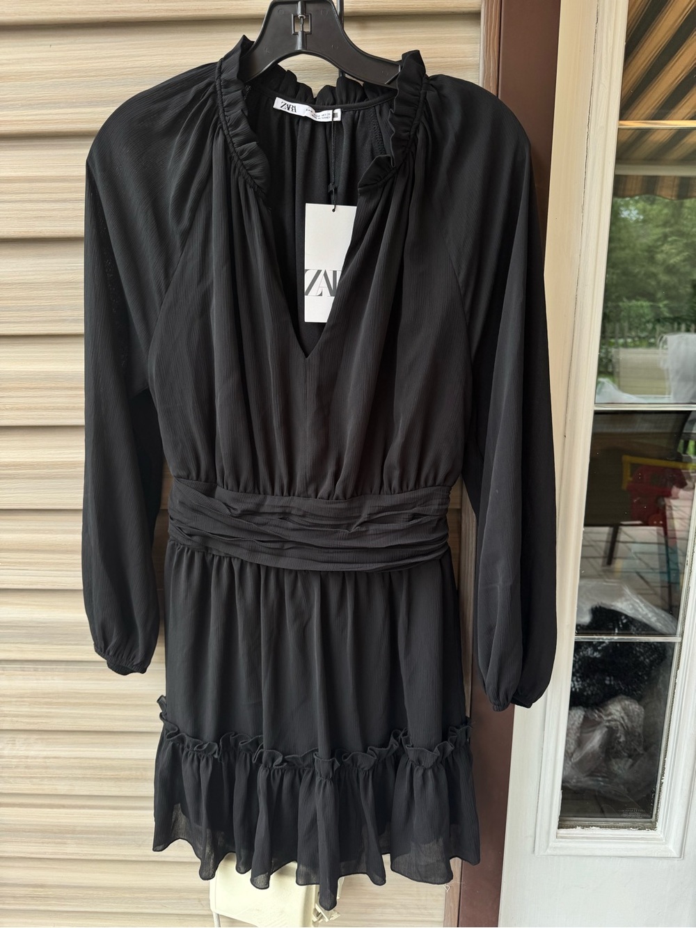 Zara Black Long-Sleeve Ruffle-Hem Waist Dress
